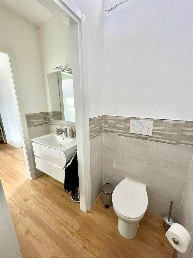 La Casina Verde - Appartamento Mansardato Livorno Exterior foto